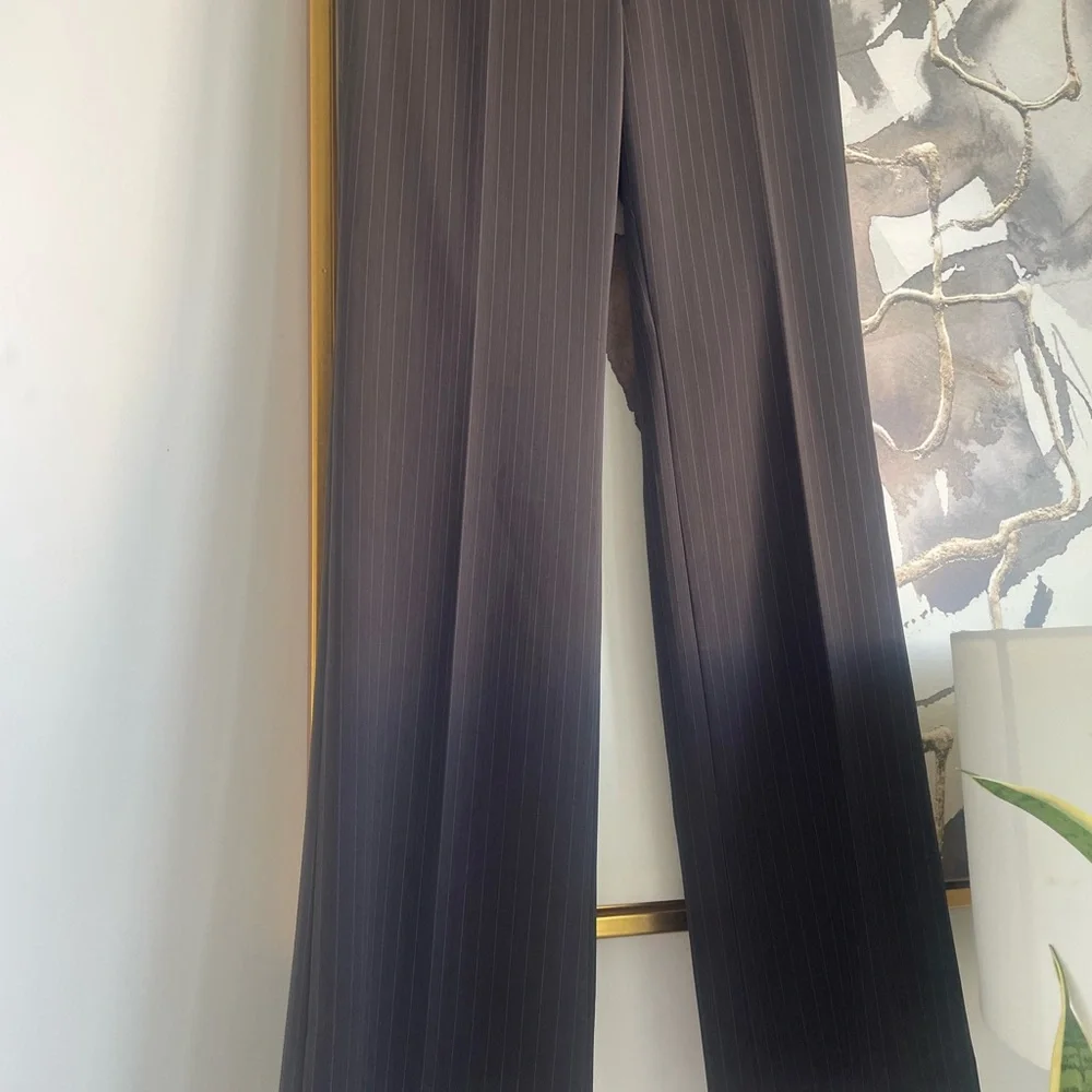 NWT Tahari career pin stripe pants| tahari casual pants | size 6 - Picture 3 of 8